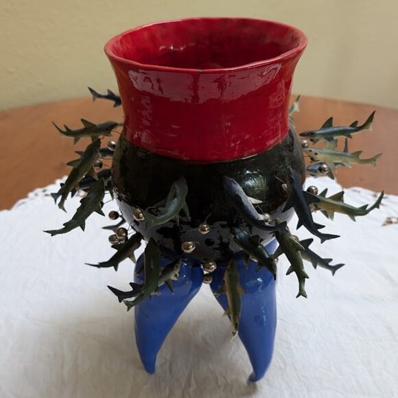 Crazy, Bold, Objet d'Art Ceramic Art Pottery Sculpture, Planter with Fish - Picture 5 of 15